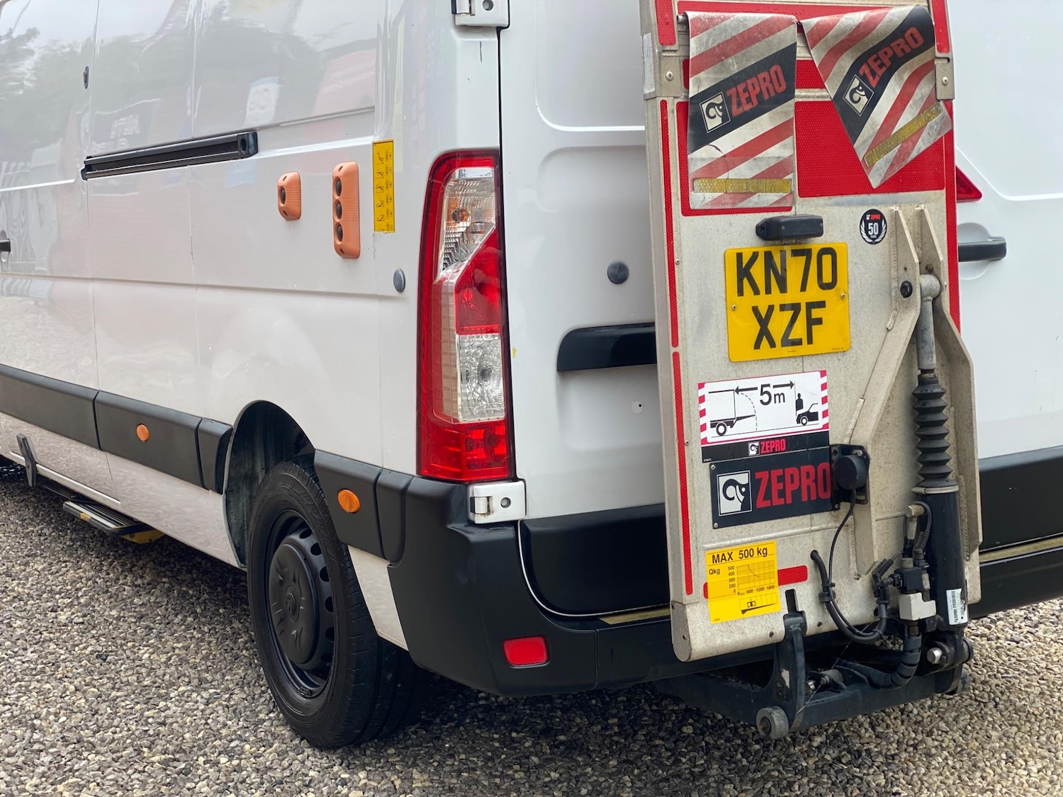 Vehicle 21