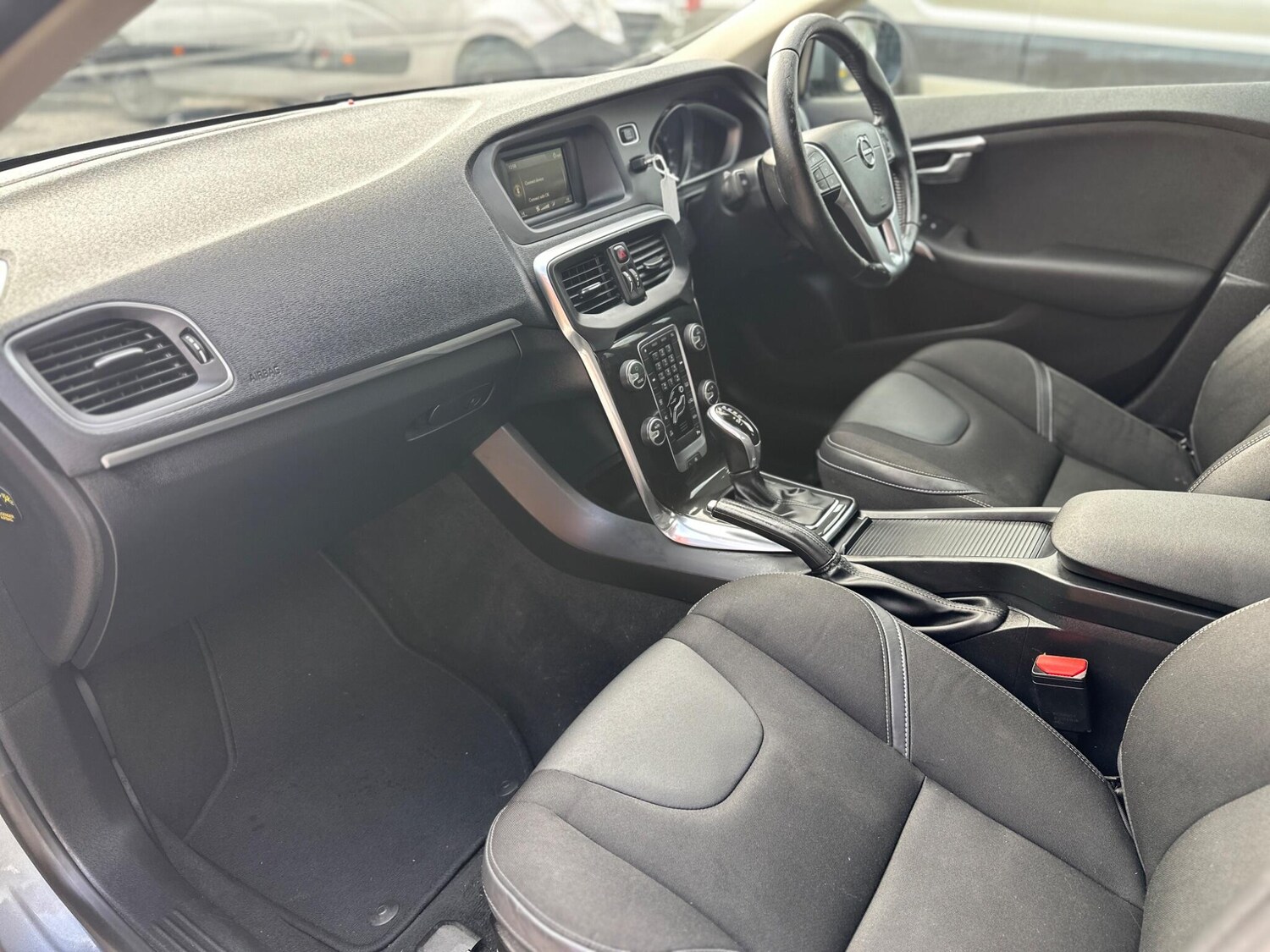 Used Volvo V40 for sale - 77753691: Photo 10