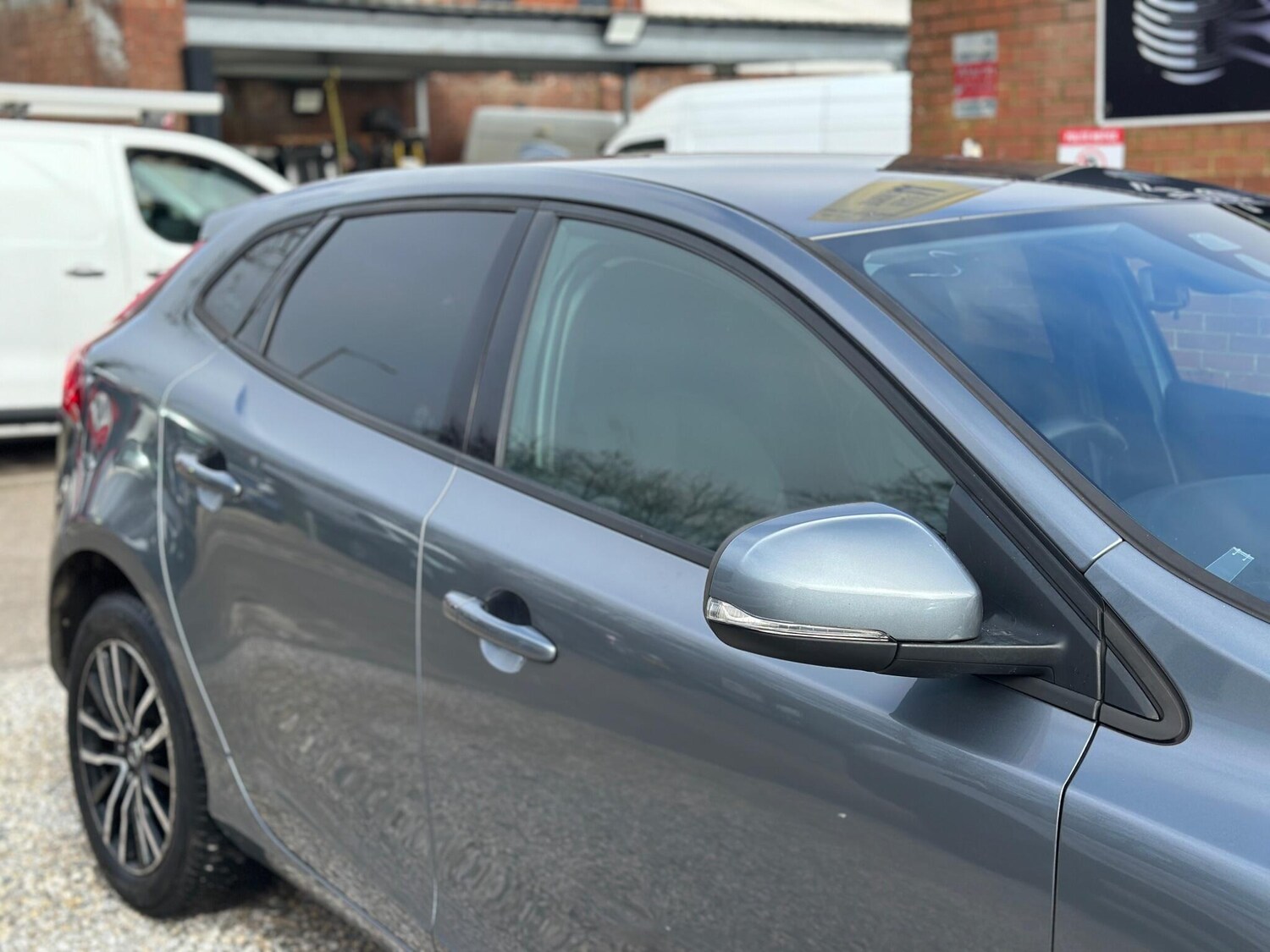 Used Volvo V40 for sale - 77753691: Photo 26