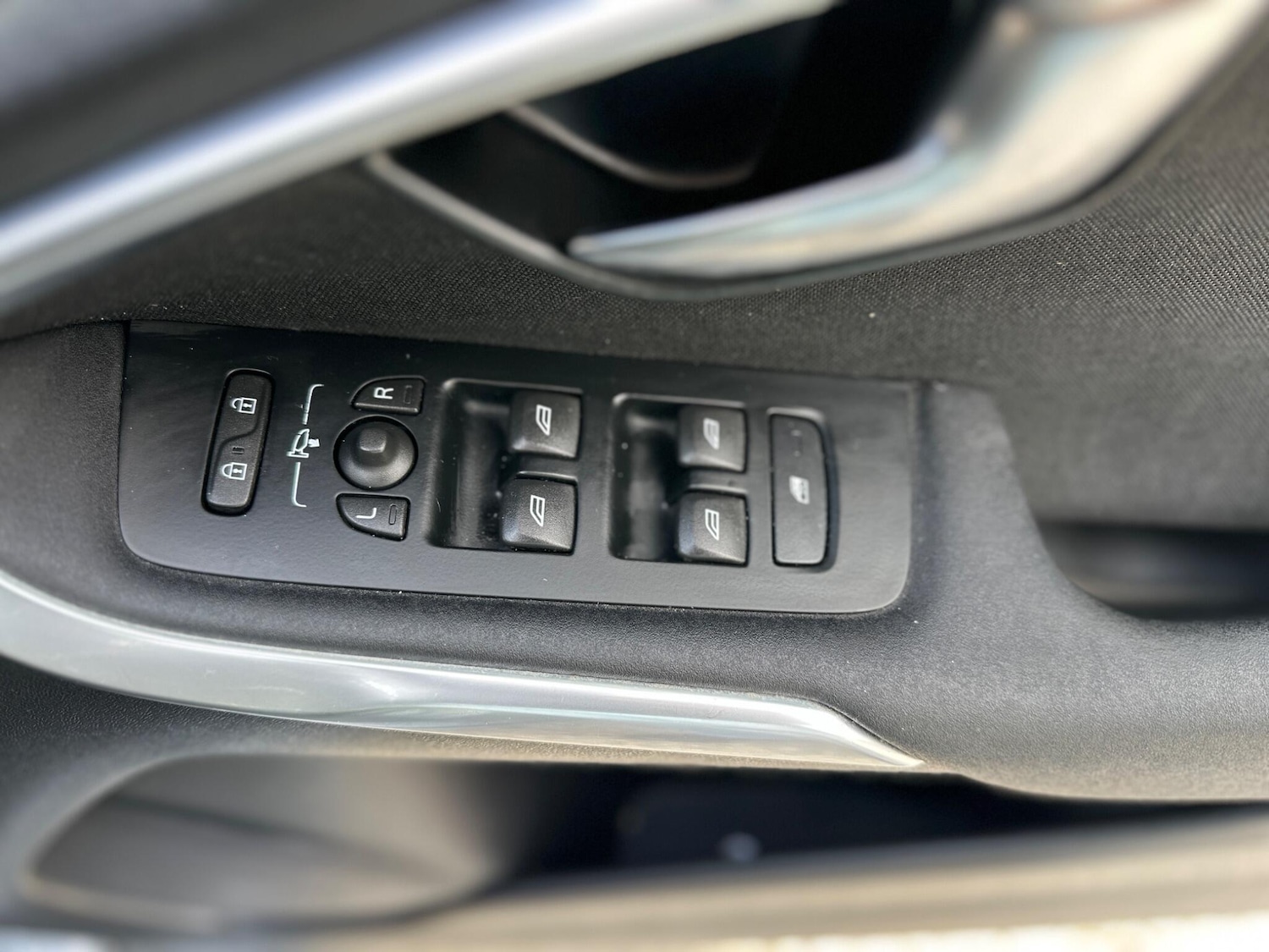 Used Volvo V40 for sale - 77753691: Photo 27