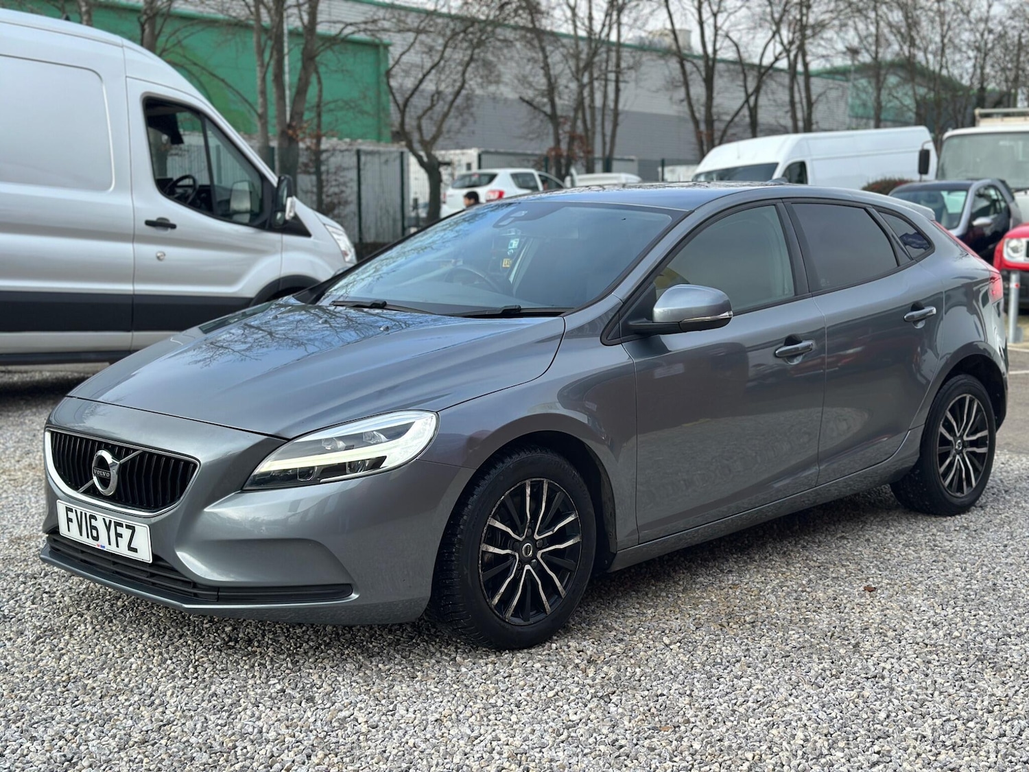 Used Volvo V40 for sale - 77753691: Photo 3