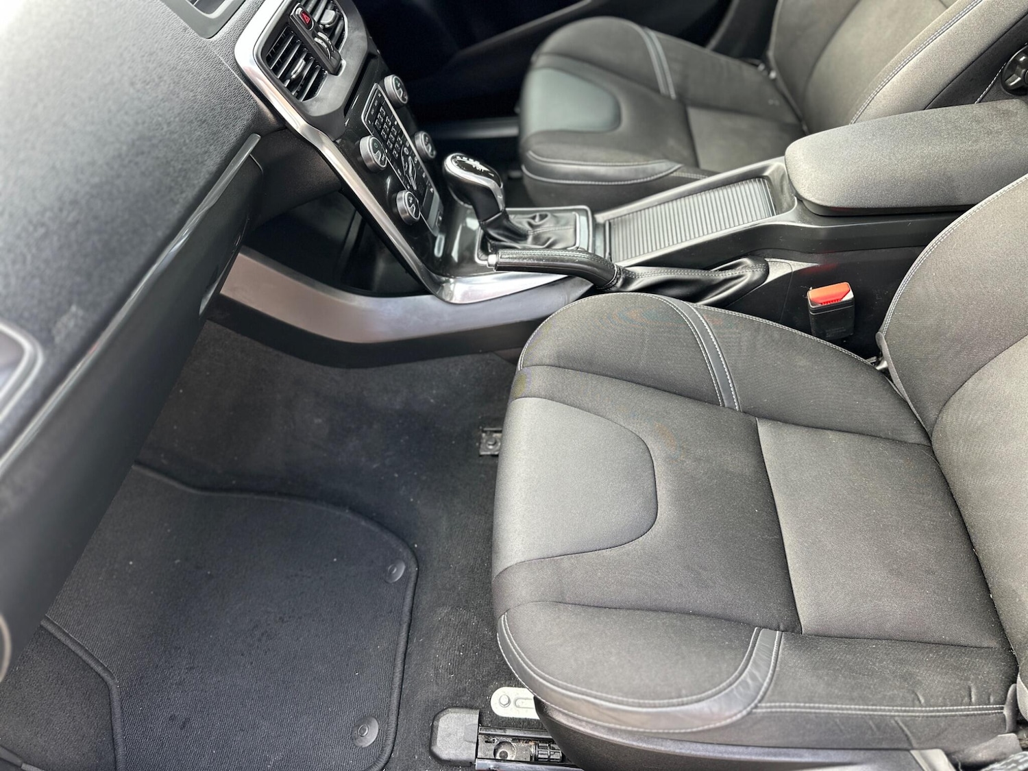 Used Volvo V40 for sale - 77753691: Photo 37