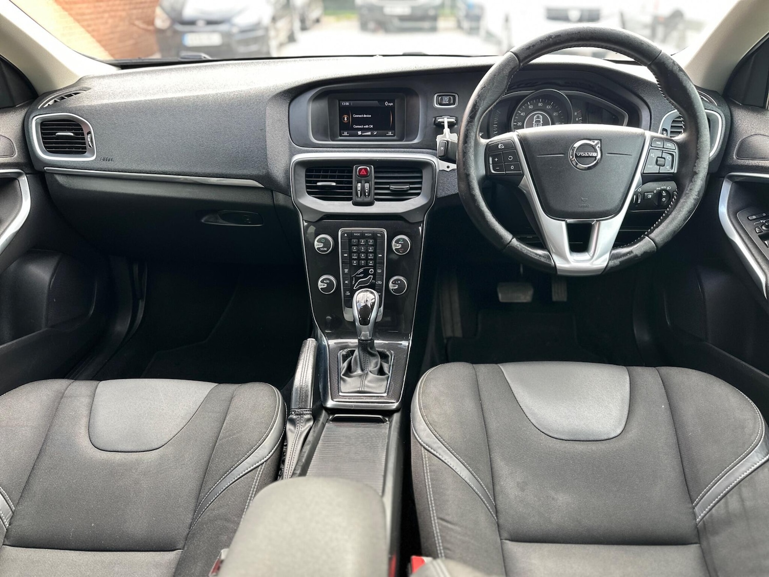 Used Volvo V40 for sale - 77753691: Photo 9