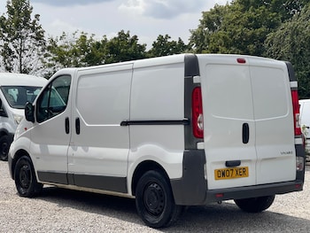 Used Vauxhall Vivaro 2015 for sale - 79279335: Photo