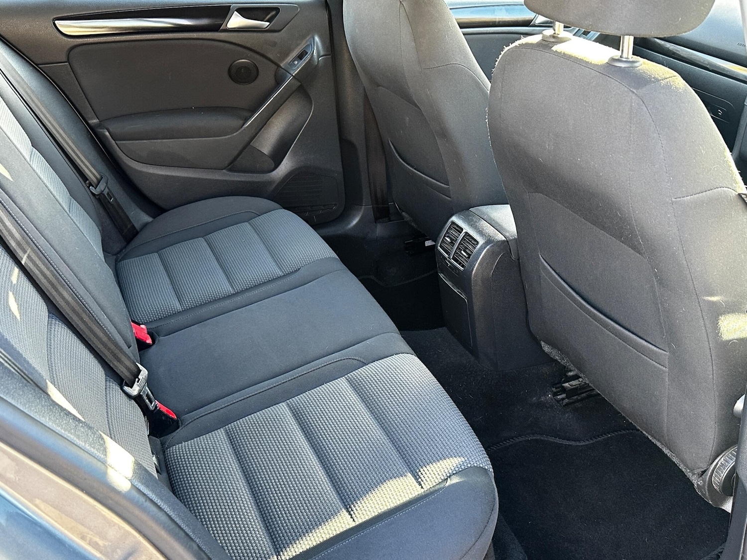 Used Volkswagen Golf 2011 for sale - 76432339: Photo 15