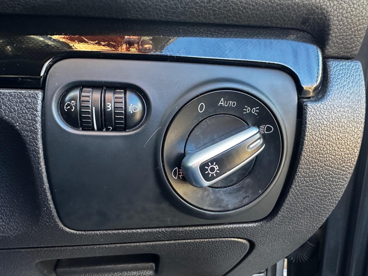 Used Volkswagen Golf 2011 for sale - 76432339: Photo 18