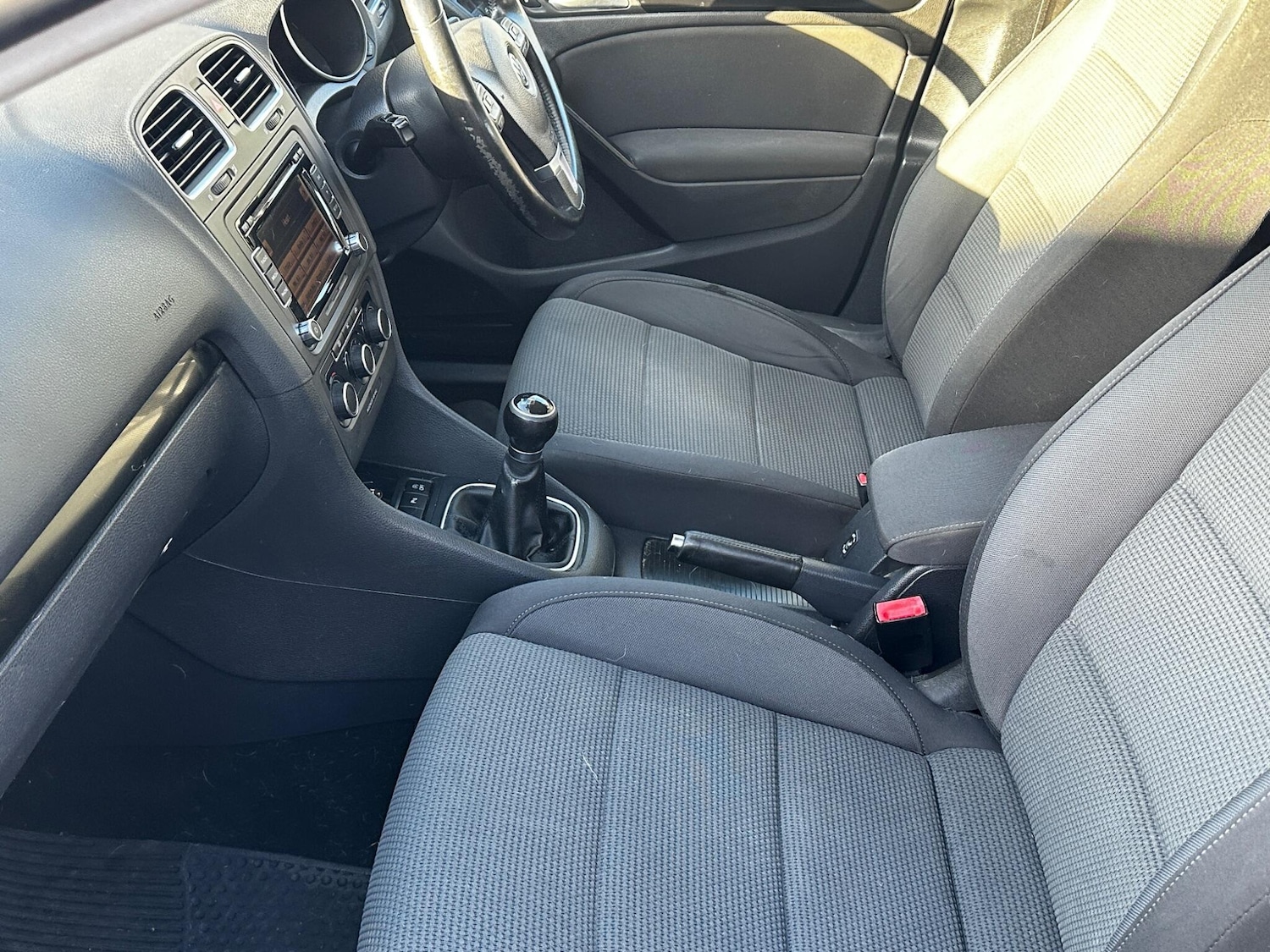 Used Volkswagen Golf 2011 for sale - 76432339: Photo 25