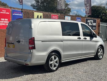 Used Mercedes-Benz Vito 2017 for sale - 79774856: Photo