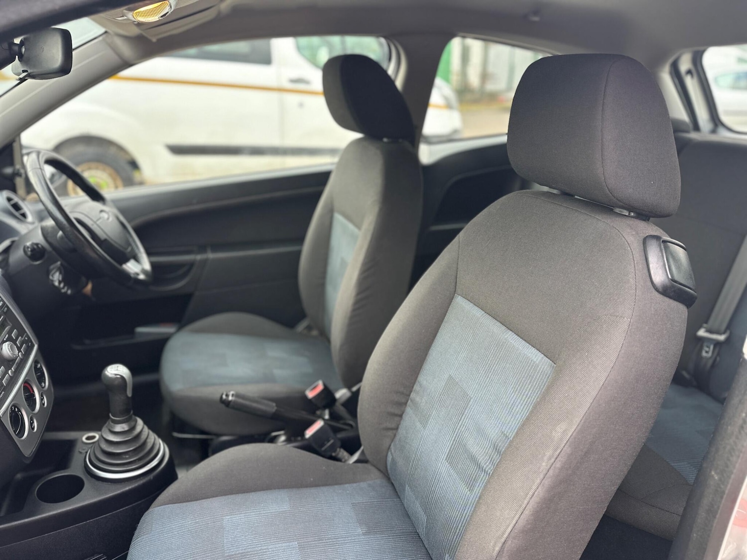 Used Ford Fiesta 2008 for sale - 77358909: Photo 35