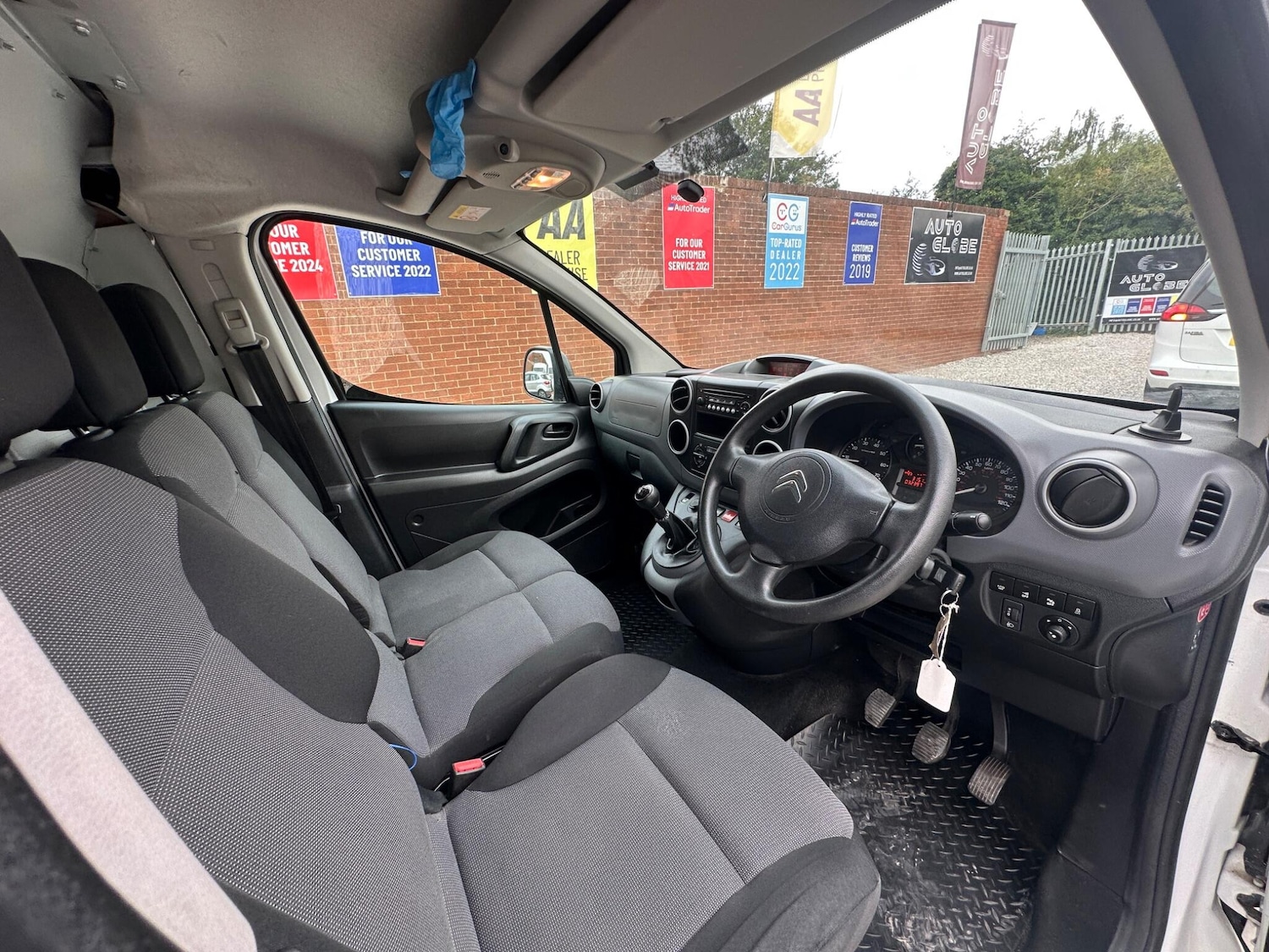 Vehicle 28