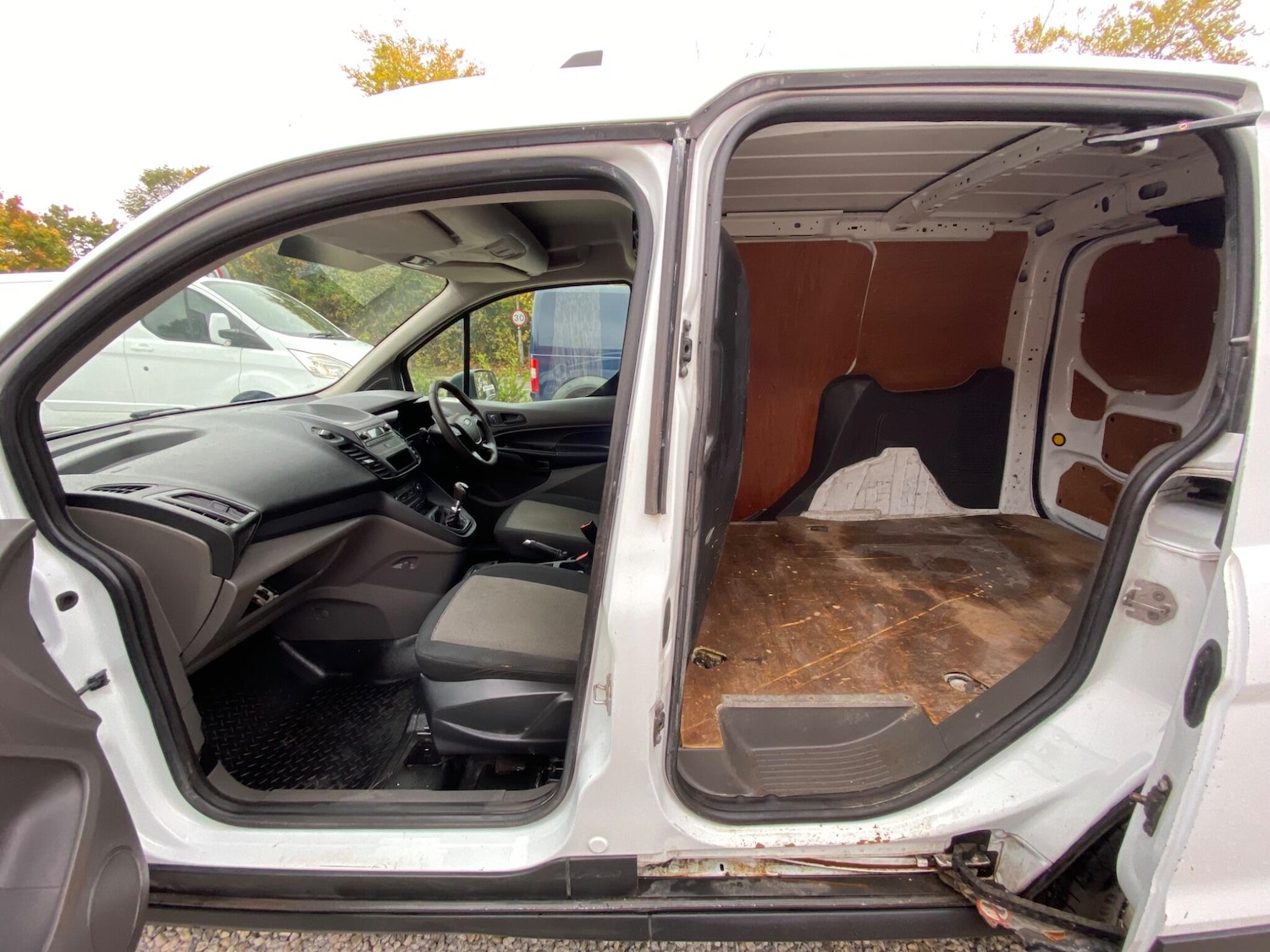 Used Ford Transit Connect 2020 for sale - 76995245: Photo 12