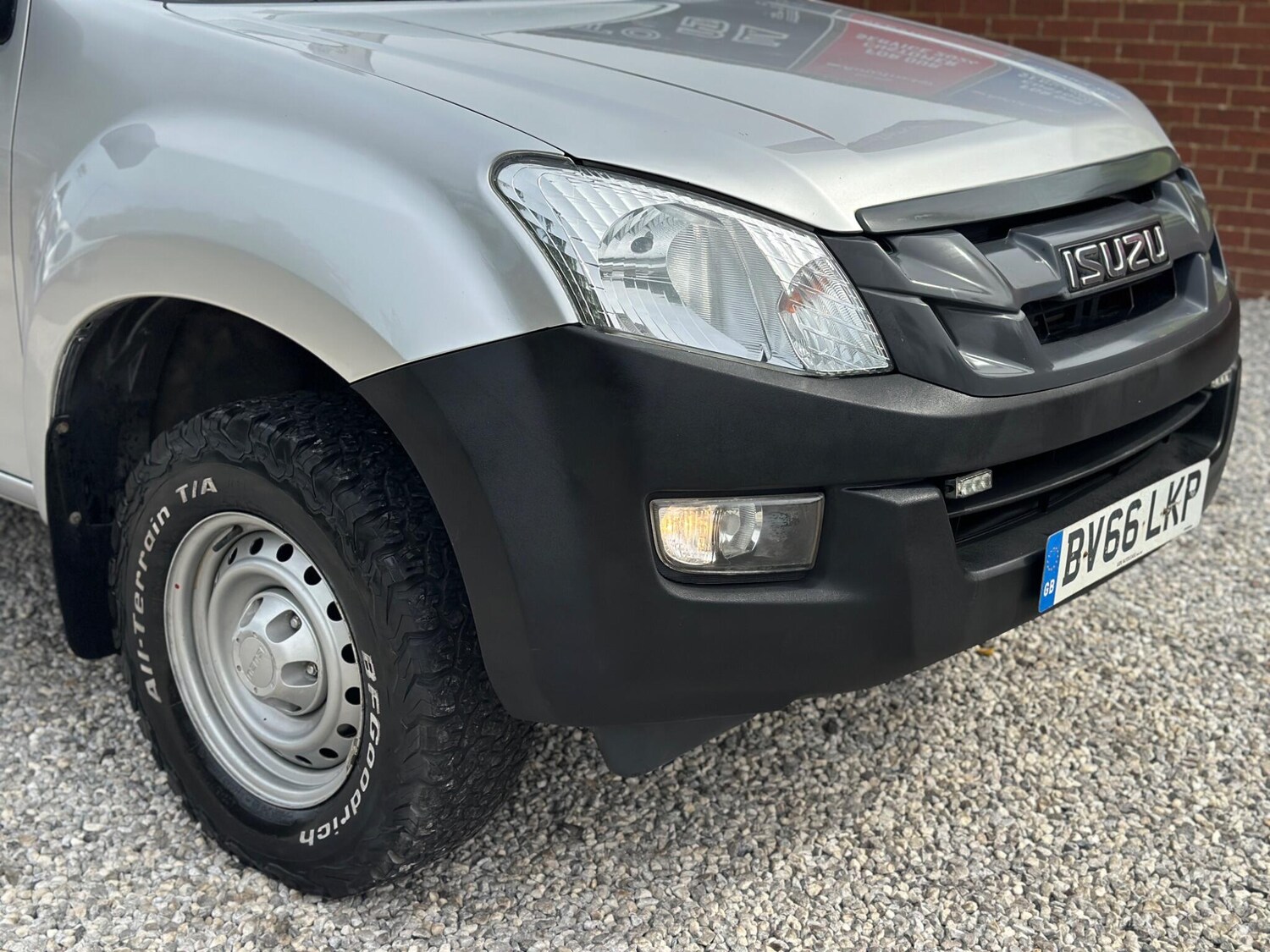 Vehicle 44