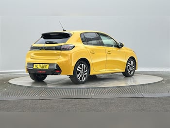 Used Peugeot 208 2021 for sale - 79735877: Photo