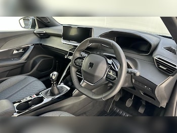 Used Peugeot 2008 2026 for sale - 77442016: Photo