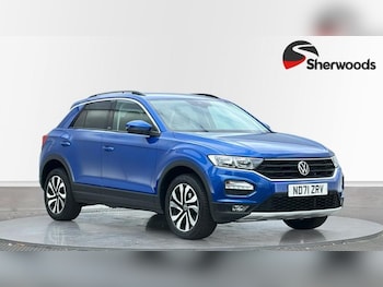 Used Volkswagen T-Roc 2021 for sale - 79102409: Photo