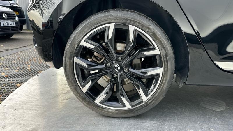 Used Renault Clio 2024 for sale - 76104722: Photo 19