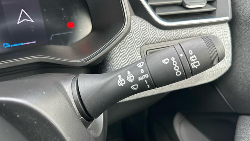Used Renault Clio 2024 for sale - 76104722: Photo 24