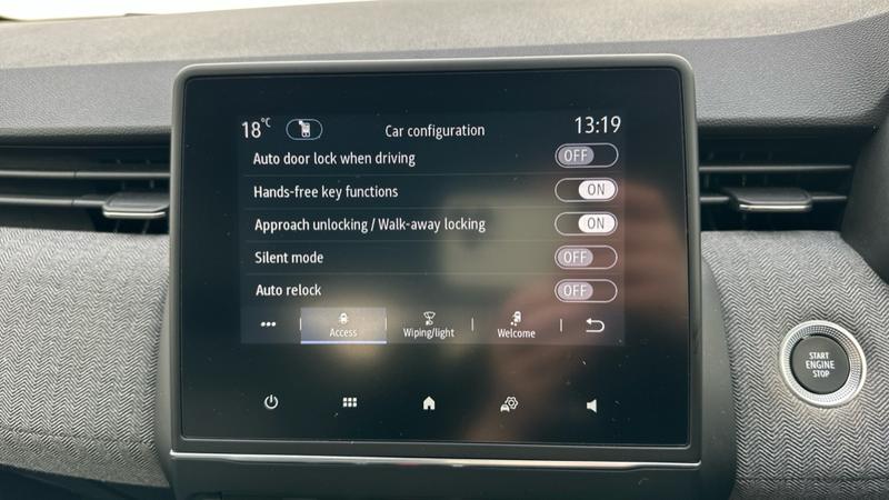 Used Renault Clio 2024 for sale - 76104722: Photo 42