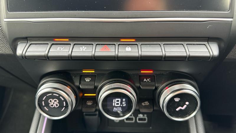 Used Renault Clio 2024 for sale - 76104722: Photo 47
