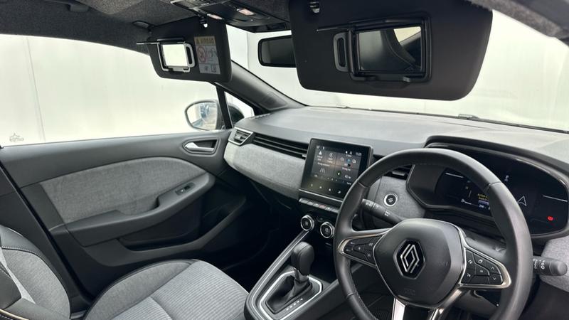 Used Renault Clio 2024 for sale - 76104722: Photo 59