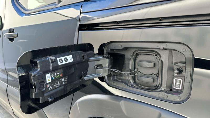 Used Peugeot e-Rifter 2025 for sale - 77225845: Photo 21