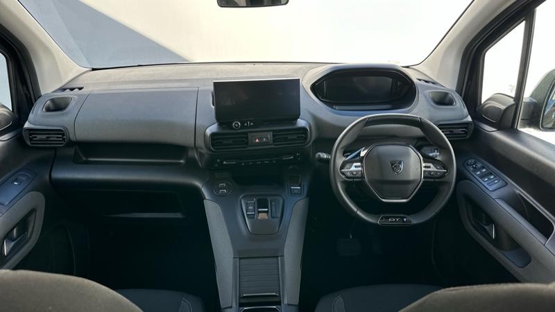 Used Peugeot e-Rifter 2025 for sale - 77225845: Photo 4