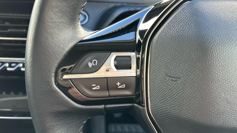 Used Peugeot 2008 2021 for sale - 78021275: Photo 28