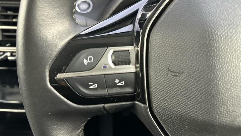 Used Peugeot 2008 2022 for sale - 77286357: Photo 23