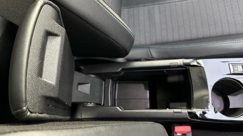 Used Peugeot 2008 2022 for sale - 77286357: Photo 51