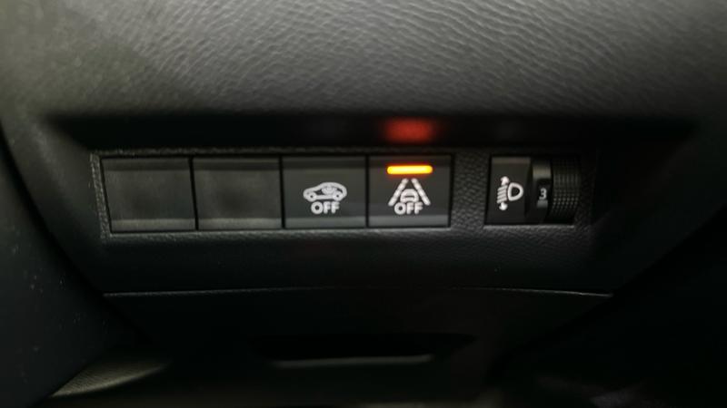 Used Peugeot 2008 2022 for sale - 77286357: Photo 56