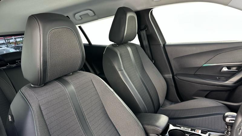 Used Peugeot 2008 2022 for sale - 77286357: Photo 60