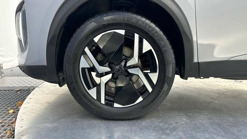 Used Peugeot 2008 2023 for sale - 75912665: Photo 17