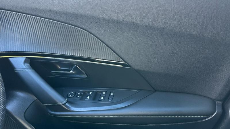 Used Peugeot 2008 2023 for sale - 75912665: Photo 30