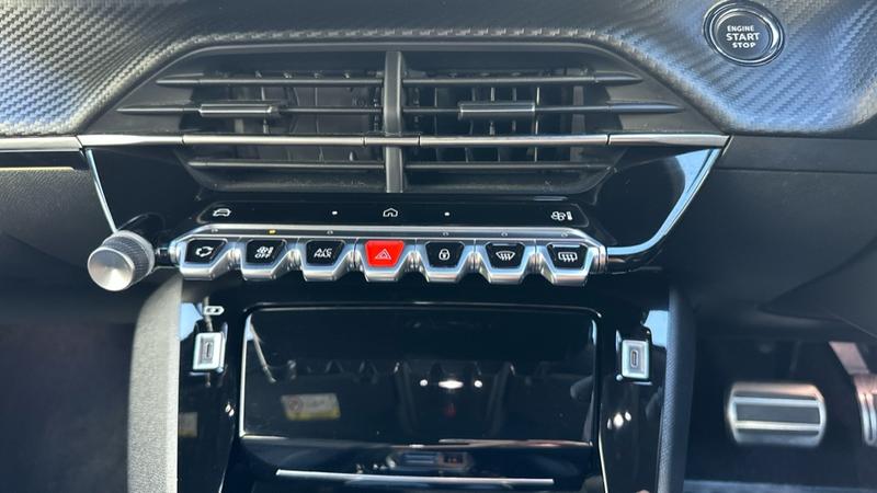 Used Peugeot 2008 2023 for sale - 75912665: Photo 45