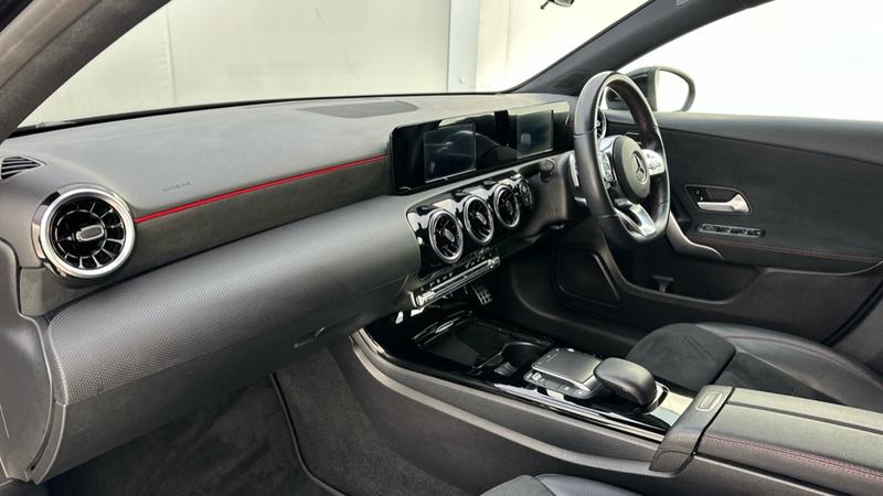 Used Mercedes-Benz A-Class 2020 for sale - 76998871: Photo 11