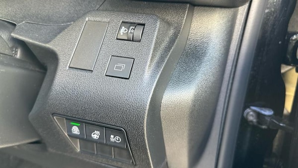 Used Peugeot e-Rifter 2025 for sale - 76017135: Photo 54