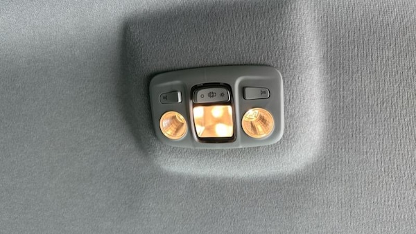 Used Peugeot e-Rifter 2025 for sale - 76017135: Photo 59