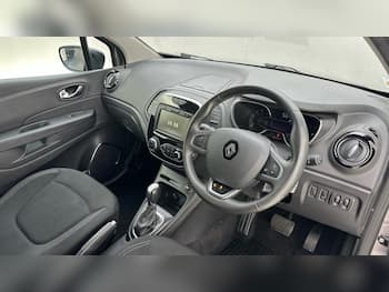 Used Renault Captur 2019 for sale - 79665040: Photo