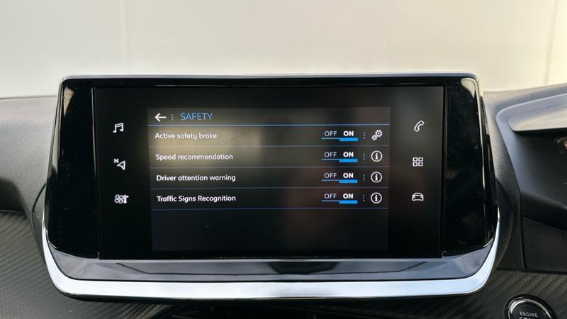 Used Peugeot 208 2023 for sale - 76710088: Photo 44