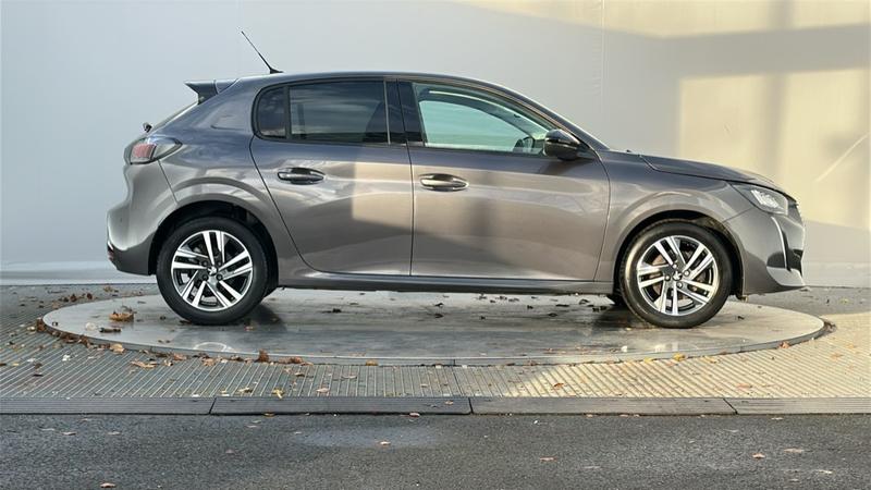 Used Peugeot 208 2023 for sale - 76710088: Photo 5