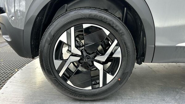 Used Peugeot 2008 2025 for sale - 76190524: Photo 19