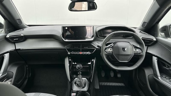 Used Peugeot 2008 2025 for sale - 76190524: Photo 4