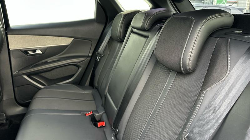 Used Peugeot 3008 2023 for sale - 76616179: Photo 14