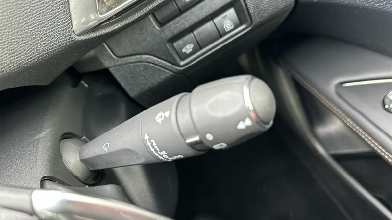 Used Peugeot 3008 2023 for sale - 76616179: Photo 24