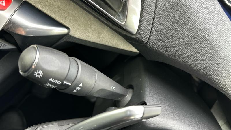 Used Peugeot 3008 2023 for sale - 76616179: Photo 25