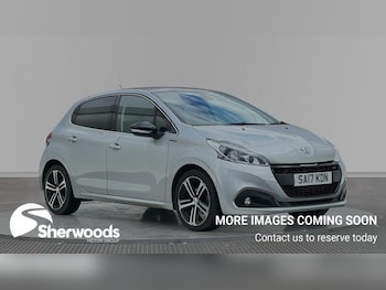 Used Peugeot 208 2017 for sale - 78597002: Photo