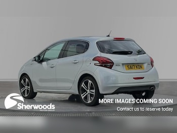 Used Peugeot 208 2017 for sale - 78597002: Photo