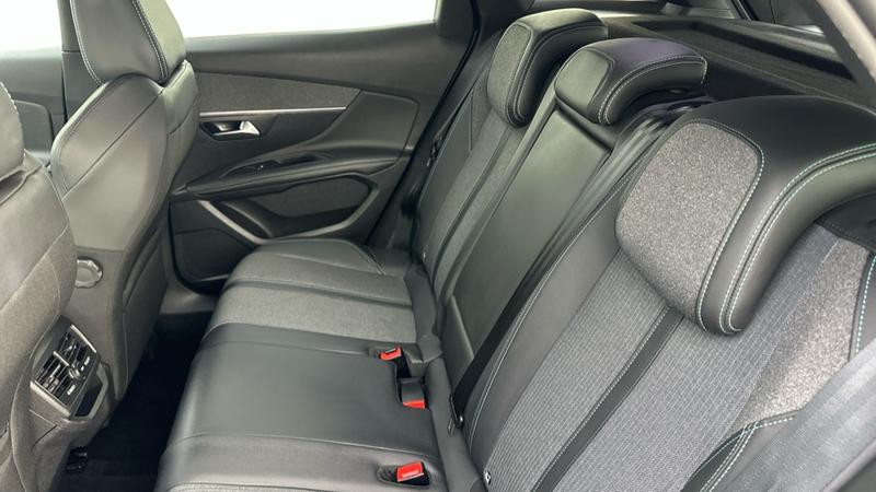 Used Peugeot 3008 2023 for sale - 76355522: Photo 14
