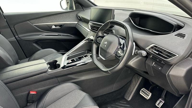 Used Peugeot 3008 2023 for sale - 76355522: Photo 2