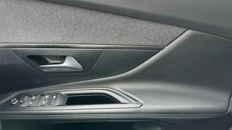 Used Peugeot 3008 2023 for sale - 76355522: Photo 30